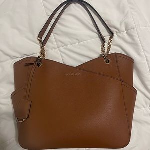 Genuine Michael Kors Jet Set Large Saffiano Leather Shoulder Bag